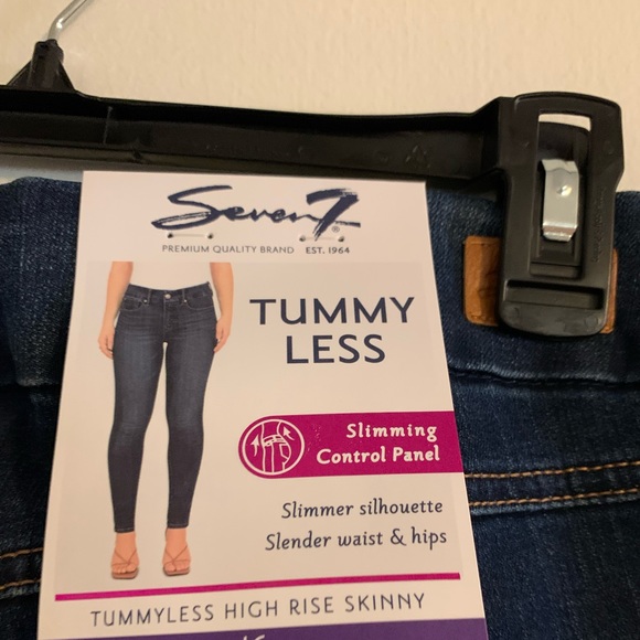 Seven7 Jeans - Picture 5 of 5